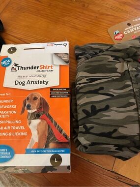 Thundershirt Camouflage Dog Anxiety Wrap in Green and Black